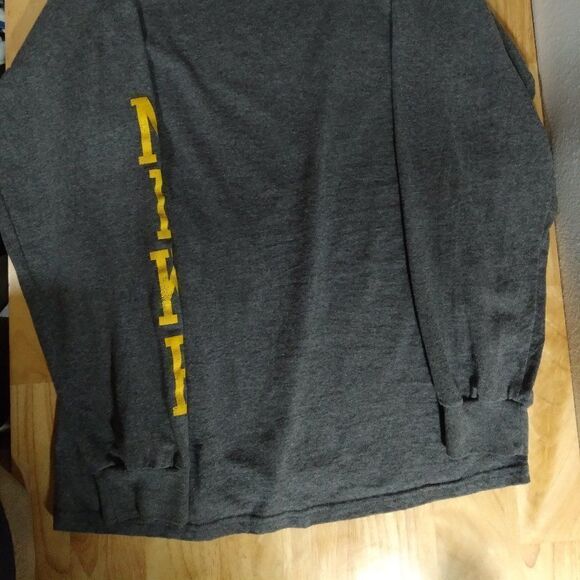 Vintage Nike Footwear & Apparel Logo Long Sleeve T-Shirt - Picture 6 of 9